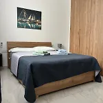 3br 2bath 28 דירה *