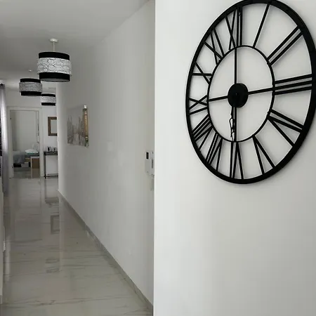 3br 2bath 28 Apartment