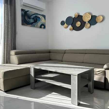 3br 3bath 28 Appartement