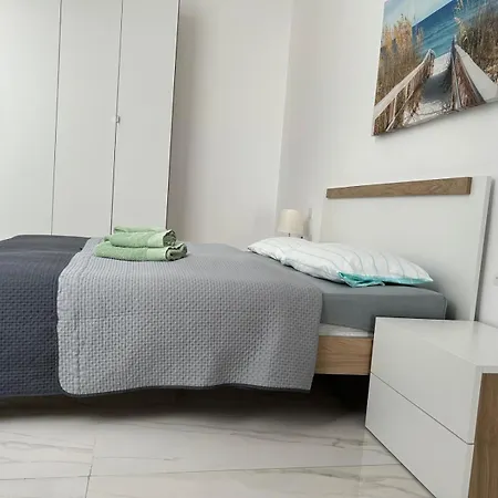 Lägenhet 3br 2bath 28 *