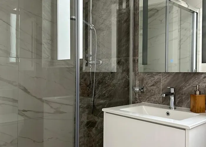 3br 2bath 28 * Sliema