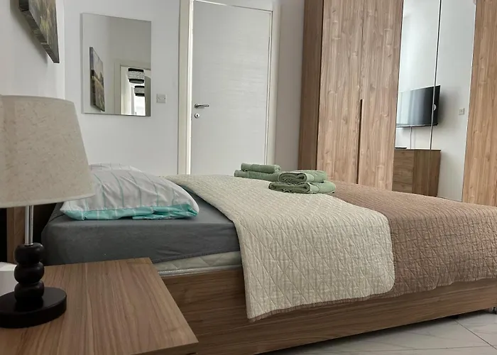 Apartament 3br 2bath 28