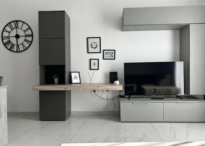 Apartament 3br 2bath 28