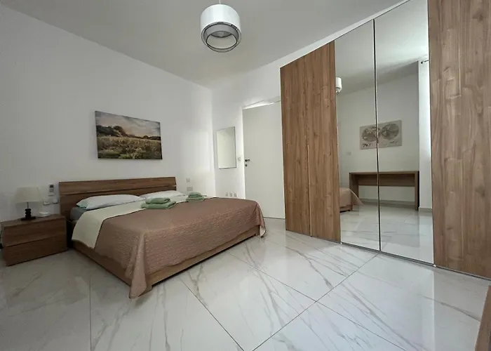 3br 2bath 28 Apartament Sliema